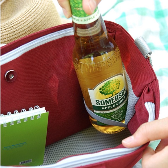 Pick Up Travel Bag - Picture 13 of 16